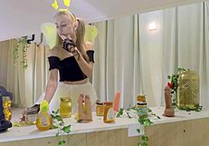 Petite Bonnie Dolce in bee costume licks honey and sucks cocks!