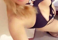 bien puta, showing off everything they ask for, damn.