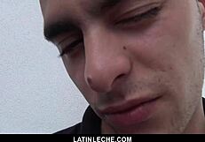 خدعت رجل لاتيني مستقيم ليفتح شرجه