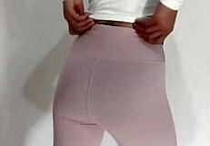 Siganjue-小少妇情趣睡衣开档黑丝袜疯狂自慰，没男人的滋味是真难受