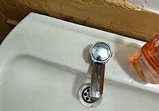 Wow! Young Guy with Good Cock Masturbates Hard in a Restaurant Bathroom!