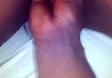 Morning Pussy Fingering!