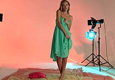 Teen model poses nude intensely