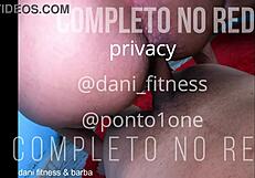 Pedi Uma Rapidinha e Safado Deixou Toda Leiteada Completo no Red