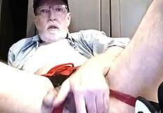 thomas odea explores gay anal sex with big cocks