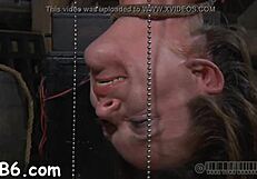 agent 007 engages in hardcore spy action