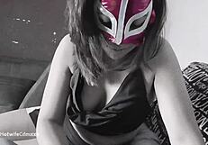 Wife reyna sucks and gets fucked by well-endowed friend in cuckold session