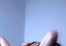 继兄让我放学后在叔叔家玩他的玩具