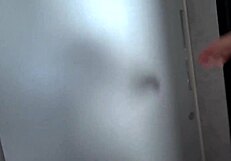 Babe asia melancong untuk fun hardcore, hisap kontol dan dapat cumshot sepanjang malam