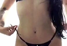 Athletic Fitness Girl Shows Off Sexy Solo Body!