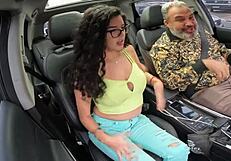 a novinha safada andry silva strips bare, driving street crowd wild in carona!