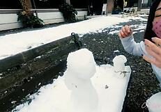 White Cat Myaako Crafts SNOW SCULPTURE Art In Nacchi Journey