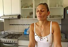 Argentinian Lesbian Stefy Quinn in Family Vices Porn