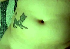 Pawg slaps her ass while using dildo for self-pleasure.