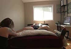 Gwen returns the favor with tickling and sucking