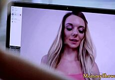 Teen pleasures stepmommy with pussylicking