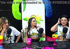 Showing My Dick In California Summer - Gay Amateurs Usa