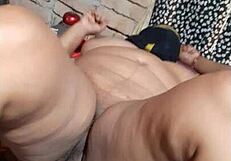 seducing her neighbor is easy