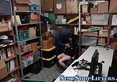 REAL THIEF RUBS HER PUSSY WHILE CAUGHT BY BURGLAR