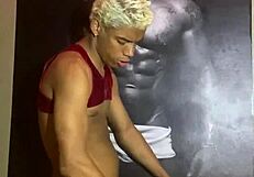 Raphael Lyon fills my mouth with cum during bareback cruising in Rio