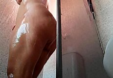 is this hairy pussy masturbating in the favela?