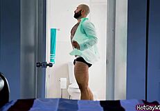 Guy gets aroused by hairy stepdad in gay sex