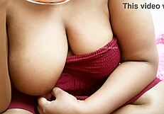 i admire my indian desi aunty's attractive figure and curves