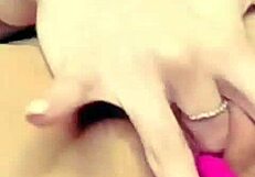 Beautiful girl with perfect body chats on chaturbate.