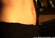 Sexy Indian Girl Shows Off Her Pretty Looks