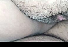 Follando su delicioso coño estrecho se moja delicioso con mi polla