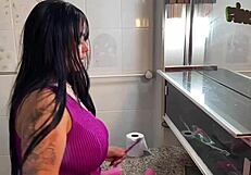 she called me to fix the sink, but ended up getting fucked in the bathroom with my big cock