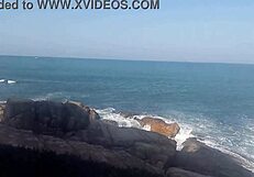 Бразильские рыбаки жестко трахаются на каменистом берегу