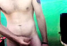 Sina Malvako warms up with self-pleasure