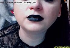 I luv this huge goddess crushin garbage in fetish