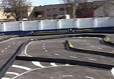 dinio pierde la apuesta y a su novia