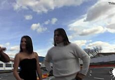 dinio pierde la apuesta y a su novia