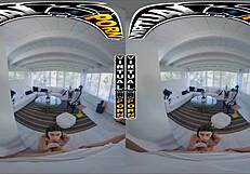 Virtual Reality with Mae Milano and Her Step Creep