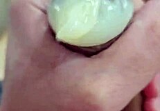 eu gozei dentro da camisinha