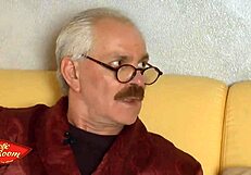 Erotic Room-Ospite Dana Santo With Cum On Bed