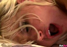 Big assed babe anikka albrite loves getting spanked during doggystyle and cowgirl fucking!