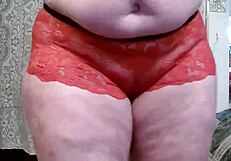 dawnskye modeling clothes with big butt