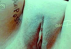 Amateur girlfriend fingers shaved pussy close up