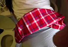 Me La Culeo En El Baño Antes De Ir Al Colegio Con Su Uniforme