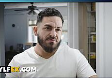 Mylfex Com: แม่เลี้ยงสมบูรณ์แบบ Casca Akashova ขี่ฉันทุกคริสต์มาส