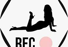 hot girl in homemade scene with friend