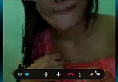 my pinay girlfriend chats on webcam, looking pretty and relaxed