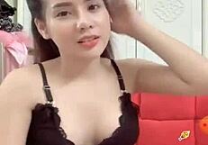 Bnnn dives into gay fun 😏