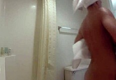 i moan while fucking white teen with big black cock