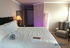 Is this sloppy blowjob with Jess Ryan provocative enough?