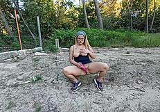 Meryledyxxx touching myself in the woods and squirting in wild public display